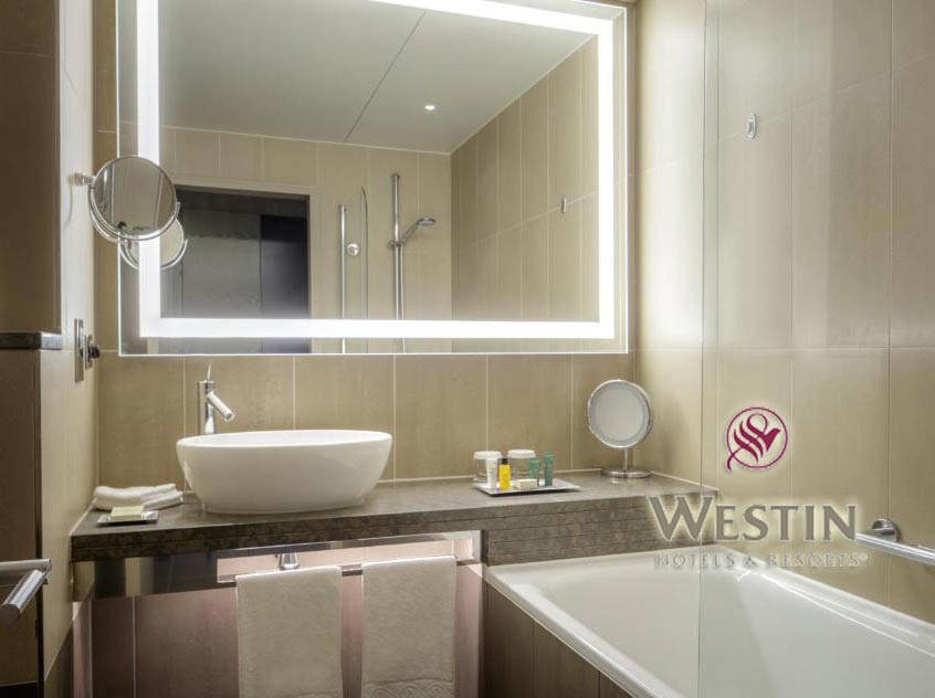 Westin-Hotel-Bathroom-Mirror-with-LED-Light