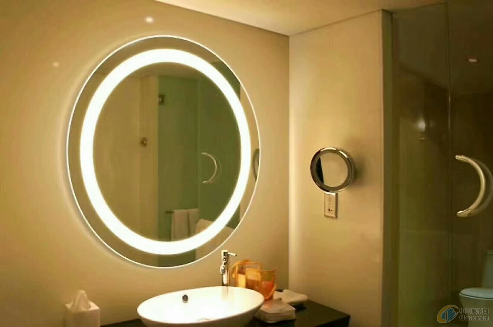 bathroom led lighted mirror manufacturer supplier factory china 4